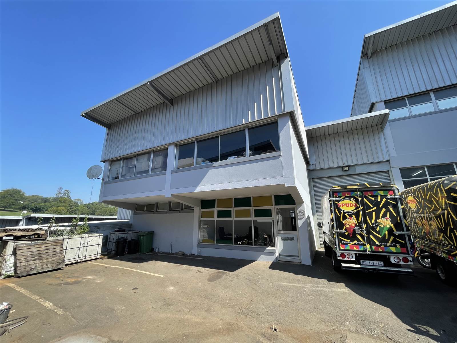 733  m² Industrial space in Hillcrest Central photo number 5