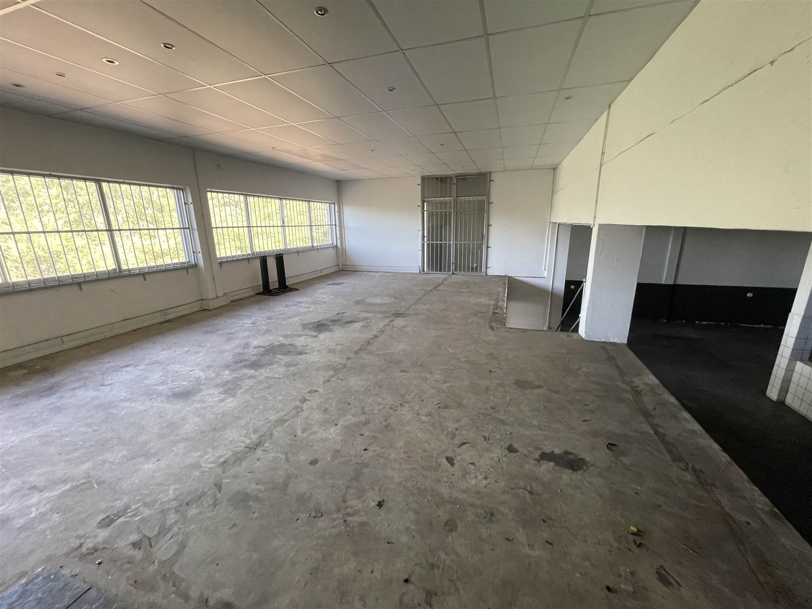 733  m² Industrial space in Hillcrest Central photo number 8
