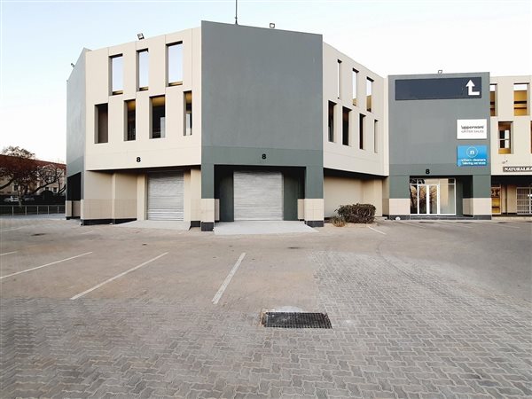 429  m² Commercial space