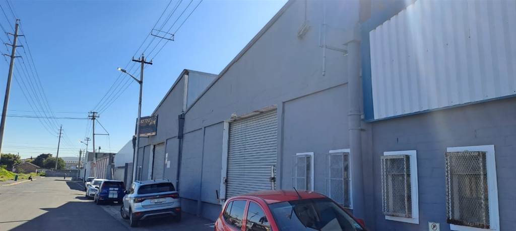 532  m² Commercial space in Elsies River Industrial photo number 2
