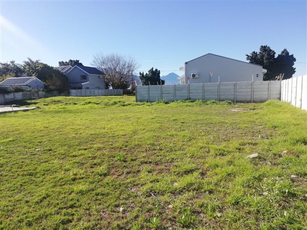620 m² Land 620 m² Land