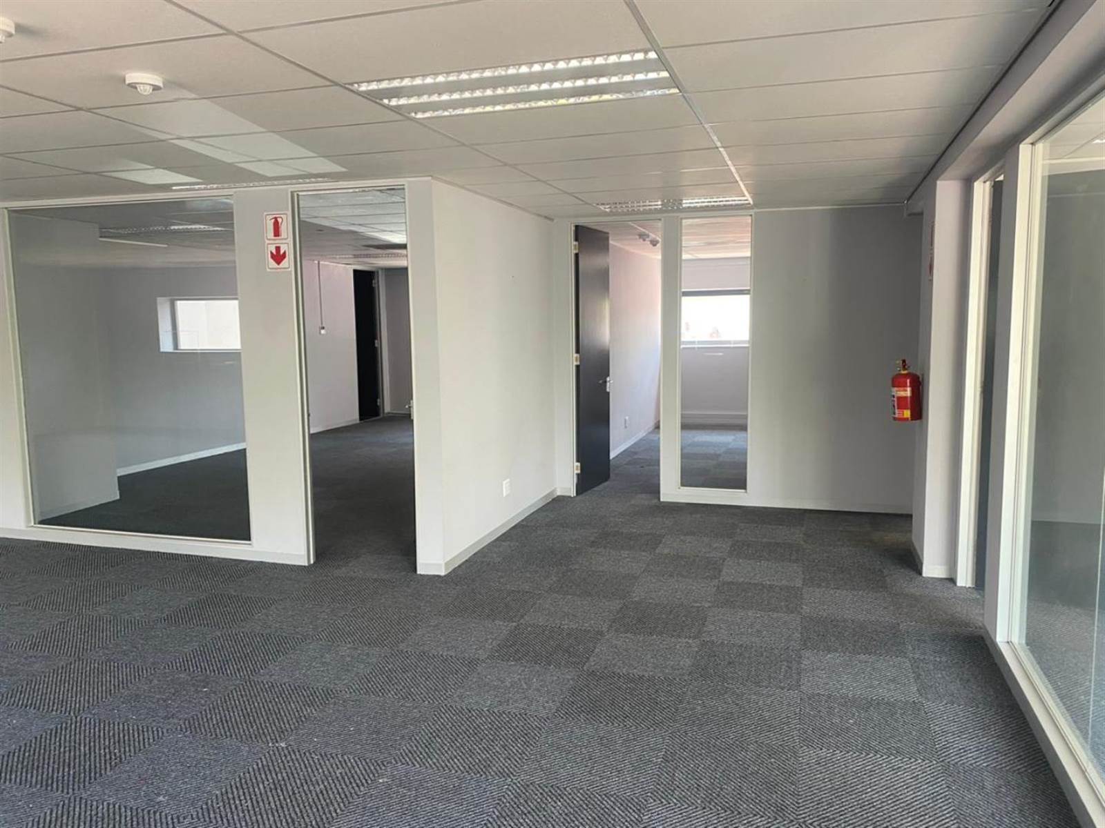 1280  m² Commercial space in Parktown photo number 13