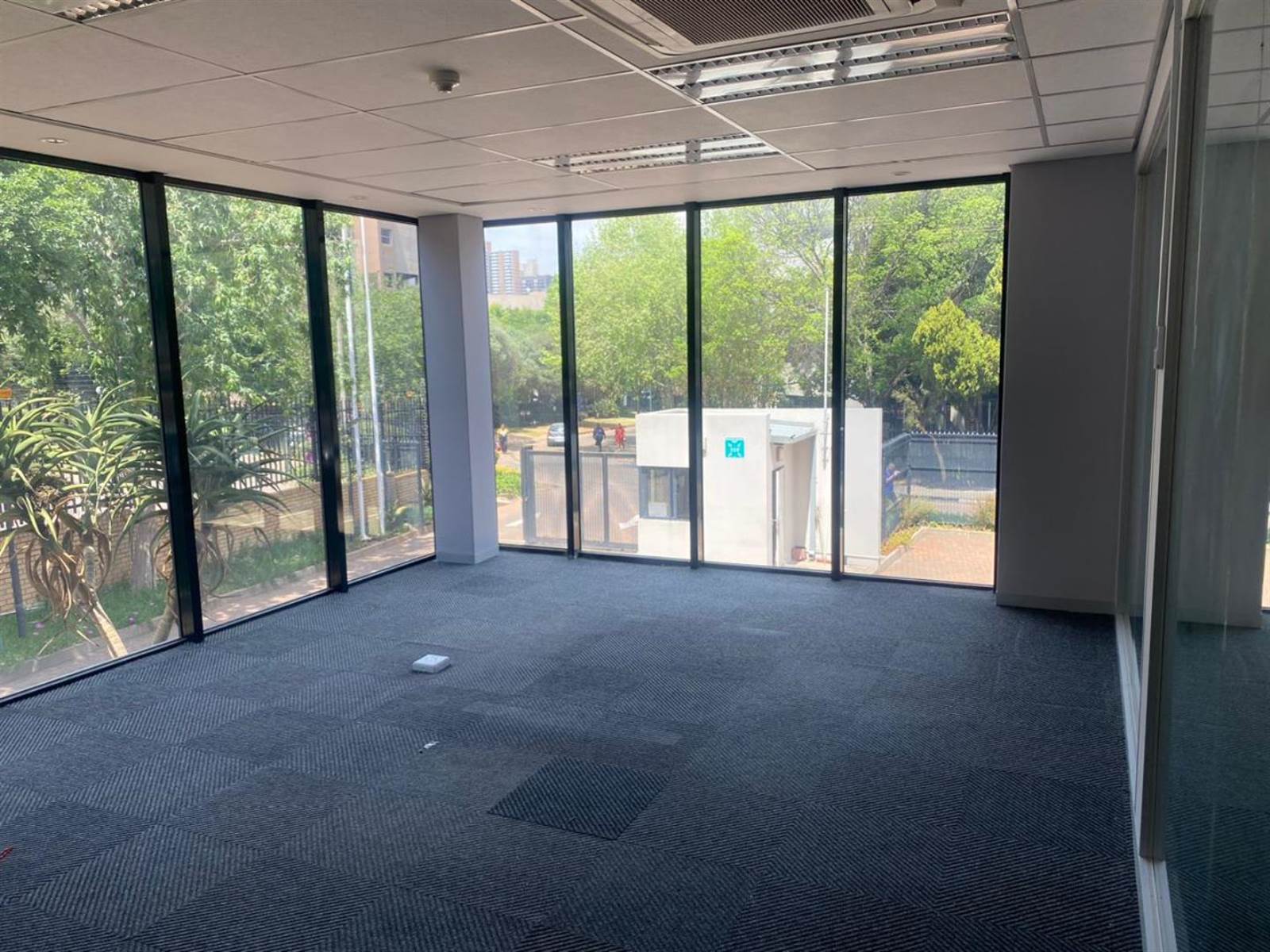 1280  m² Commercial space in Parktown photo number 20