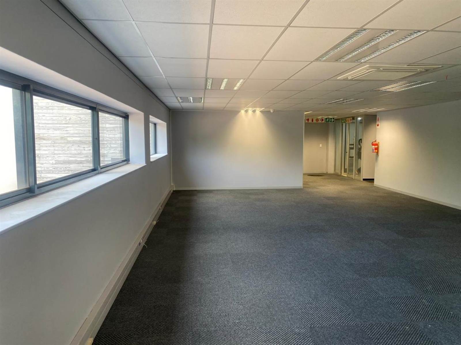1280  m² Commercial space in Parktown photo number 2