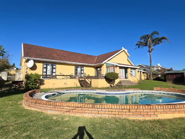 3 Bedroom House 3 Bedroom House