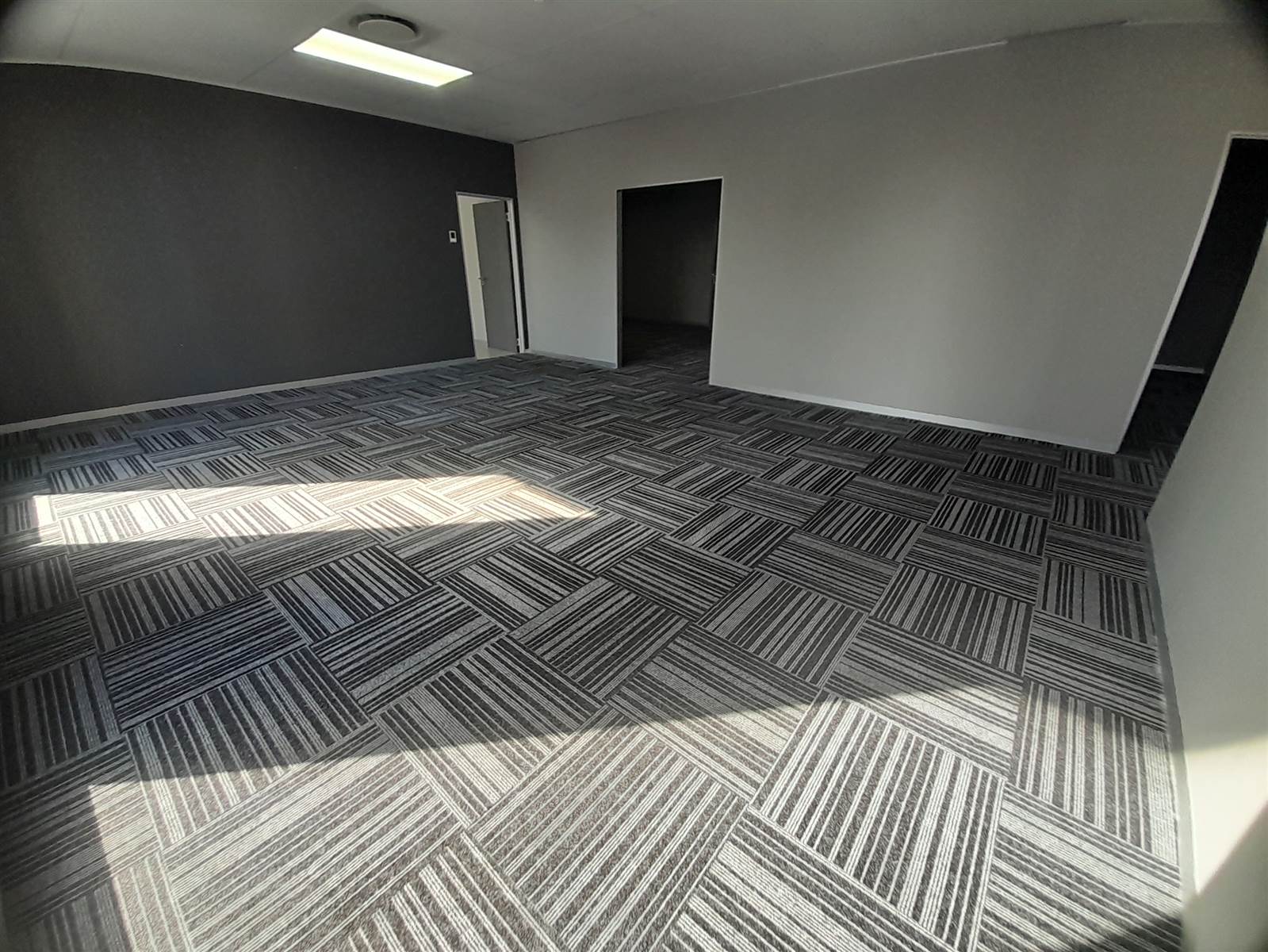 232  m² Commercial space in Durban CBD photo number 4