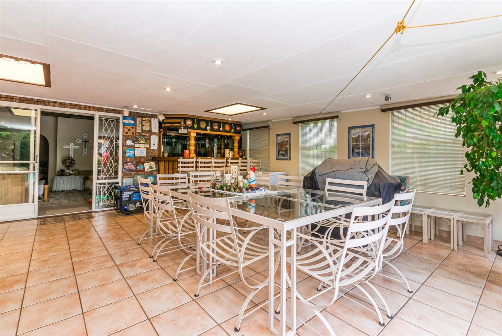 4 Bed House in Constantia Park photo number 27