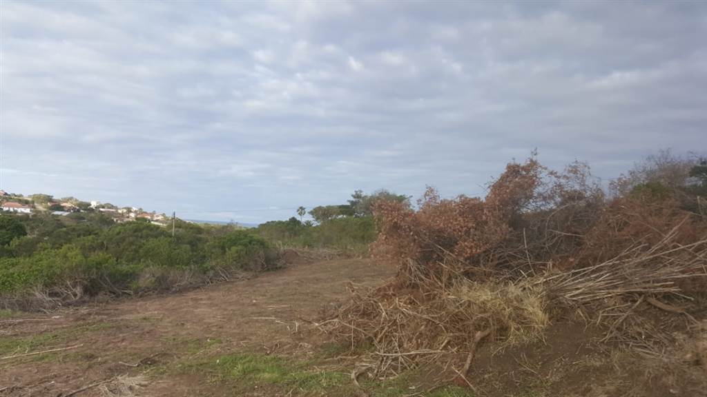 754 m² Land available in Emerald Heights photo number 6