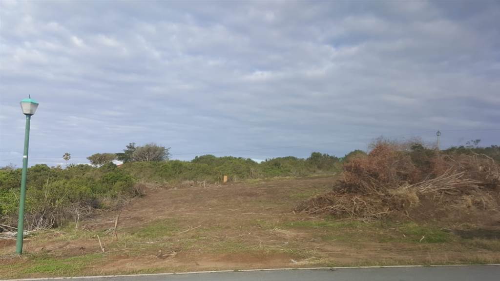 754 m² Land available in Emerald Heights photo number 7