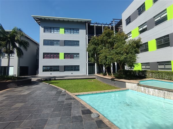 400 m² Commercial space 400 m² Commercial space