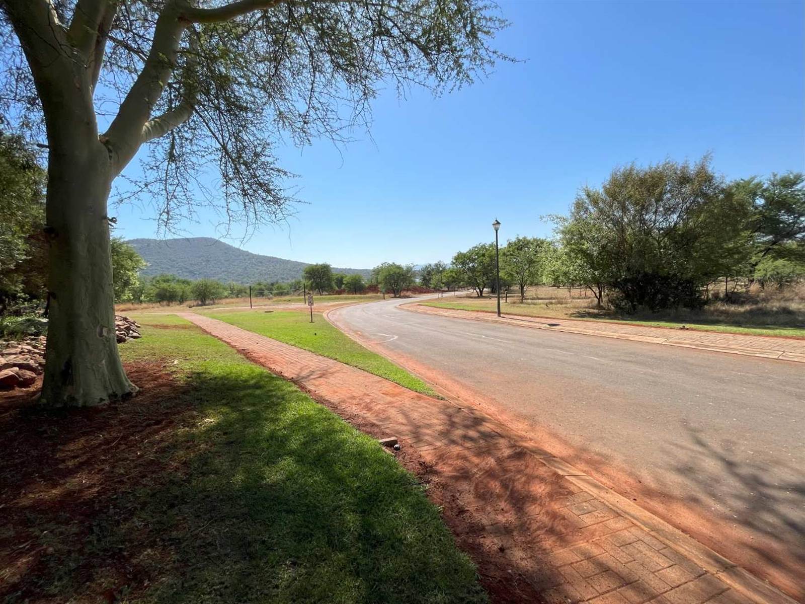 980 m² Land available in Buffelspoort photo number 14