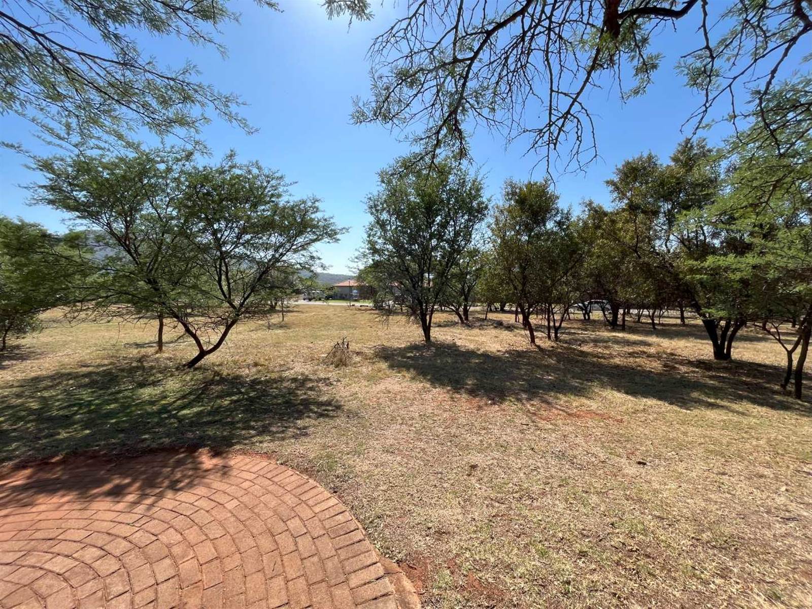 980 m² Land available in Buffelspoort photo number 5