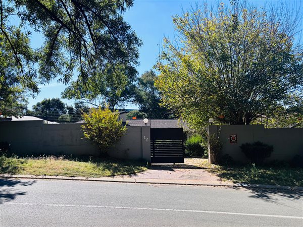 3 Bedroom House 3 Bedroom House