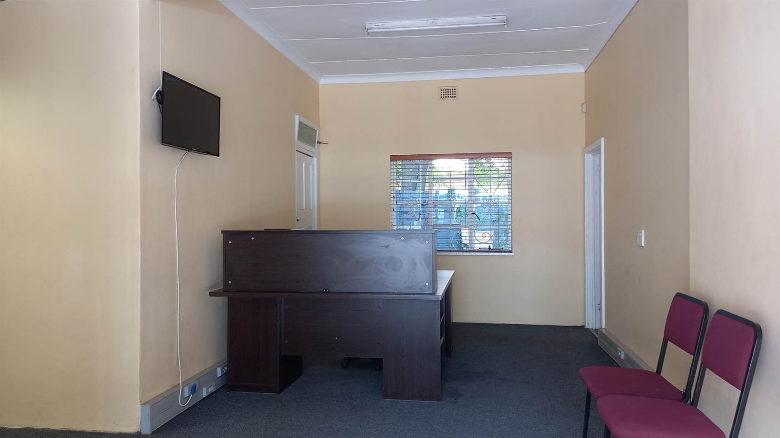 280  m² Office Space in Nelspruit Central photo number 6