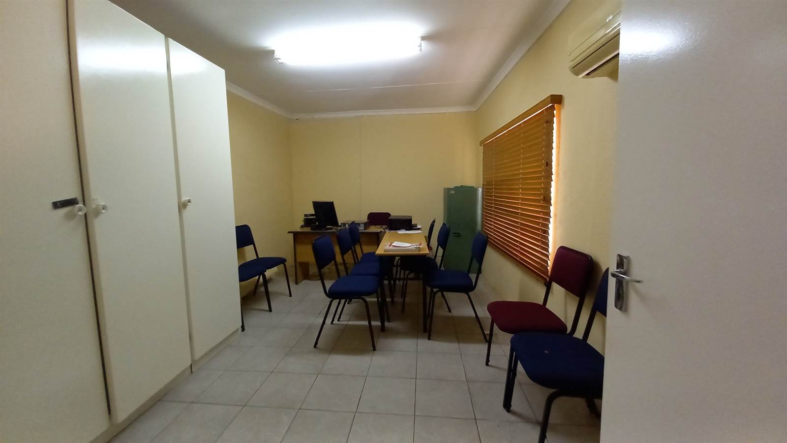 280  m² Office Space in Nelspruit Central photo number 10