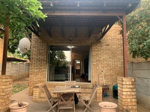 2 Bed Townhouse in Allens Nek