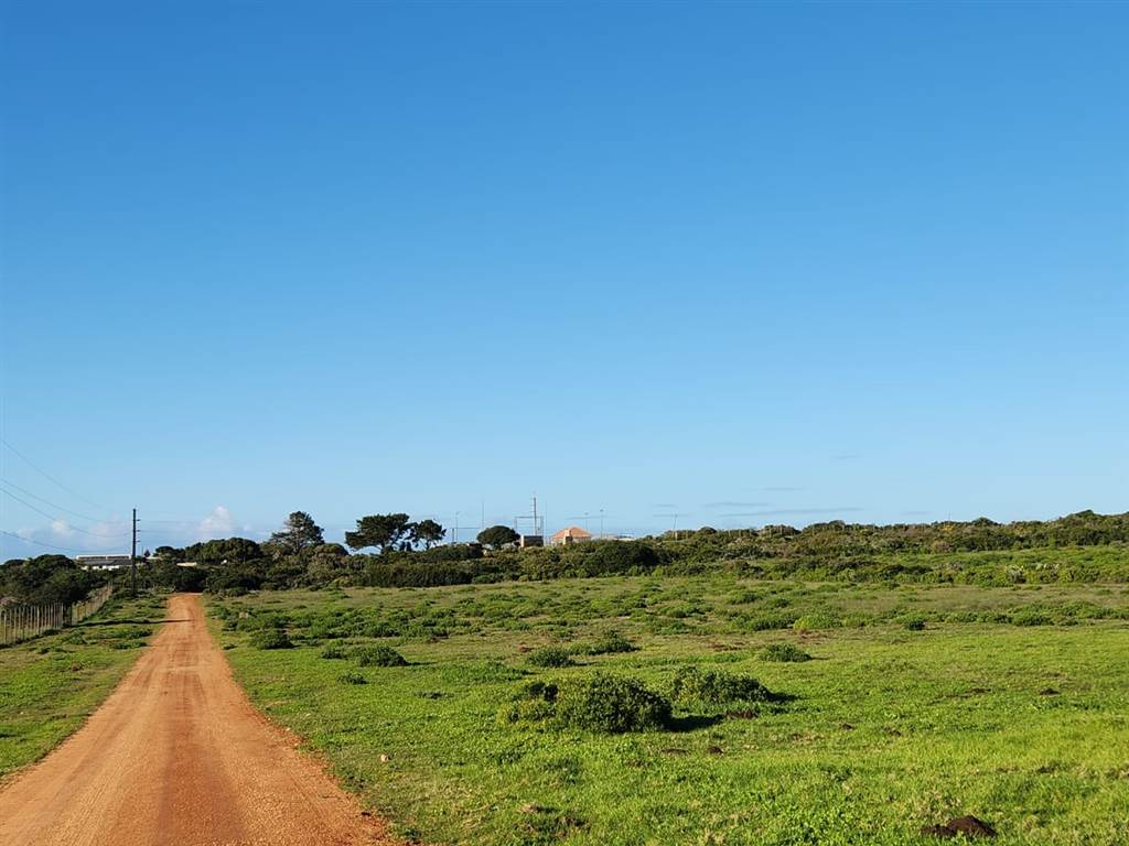 7.6 ha Land available in Stilbaai photo number 8