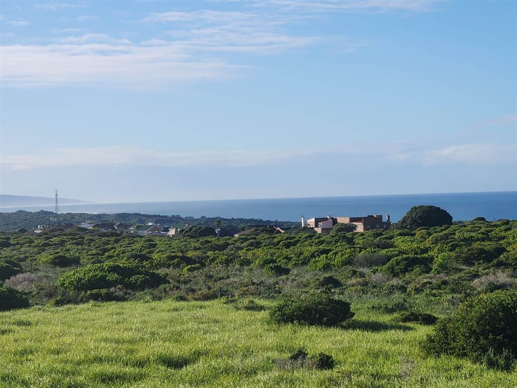 7.6 ha Land available in Stilbaai photo number 3