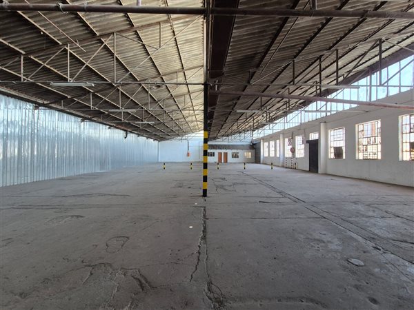 1 177  m² Industrial space