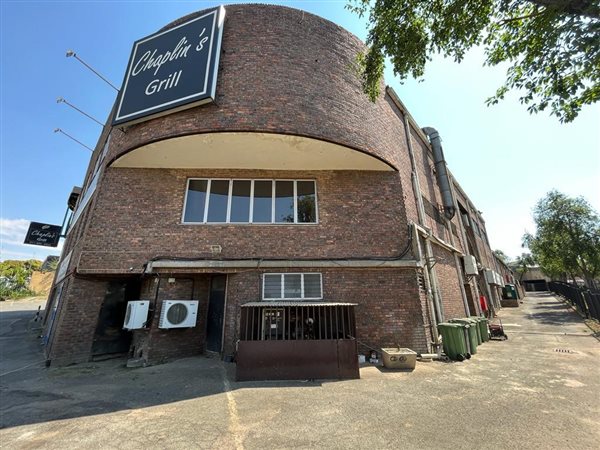 2000  m² Commercial space in Bryanston