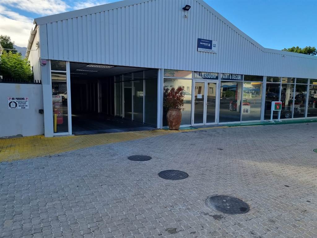 Commercial space in Villiersdorp photo number 22