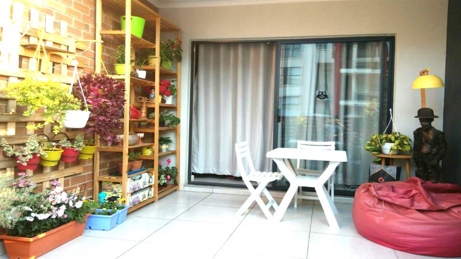 3 Bed Apartment in Dainfern photo number 6