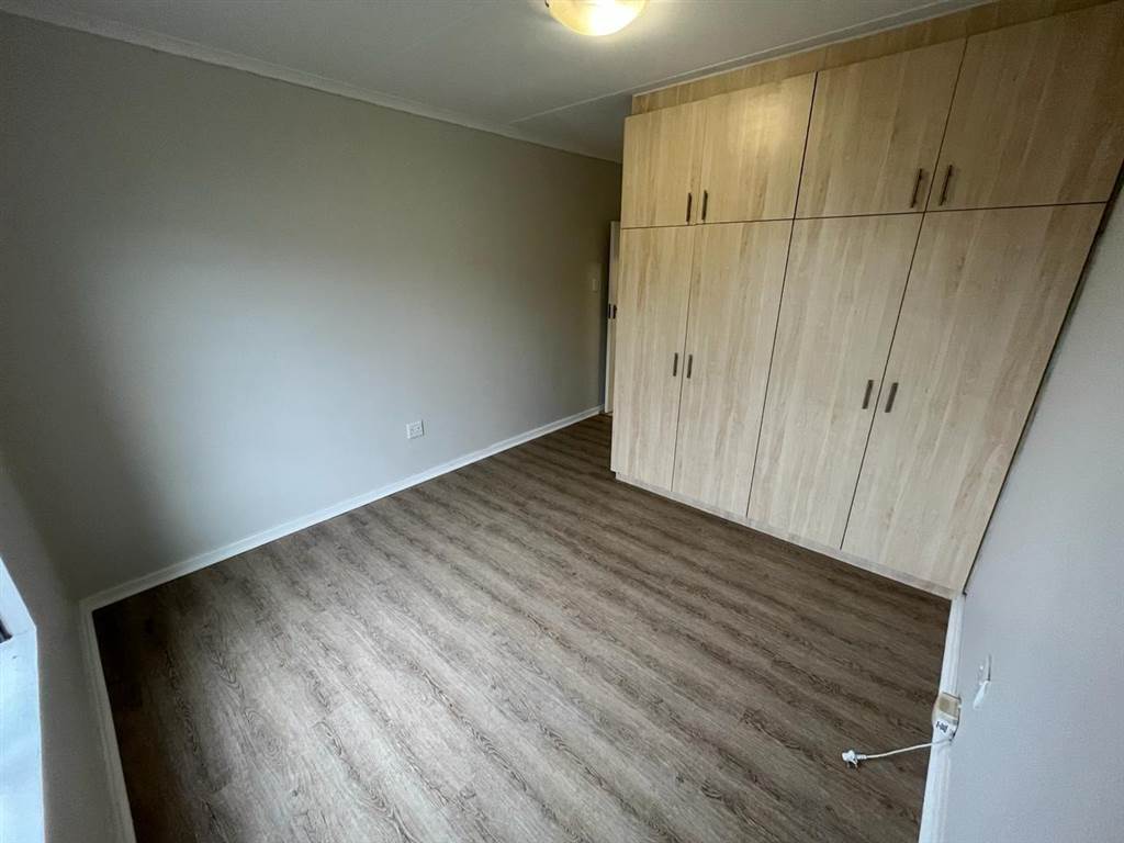 2 Bed Apartment in Sherwood and surrounds photo number 10