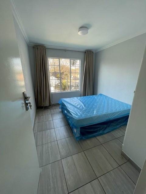 3 Bed Apartment in Newlands photo number 15