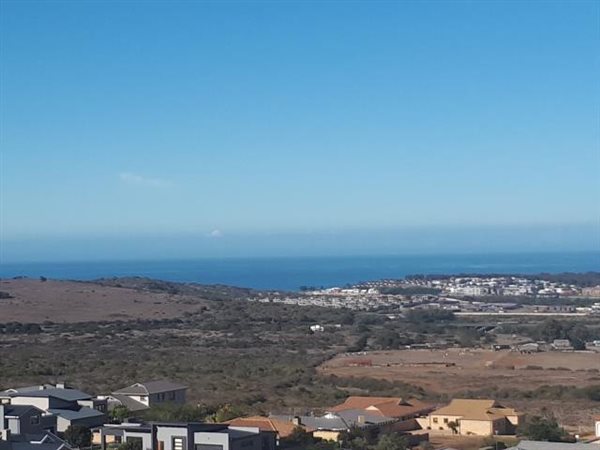 572 m² Land available in Monte Christo