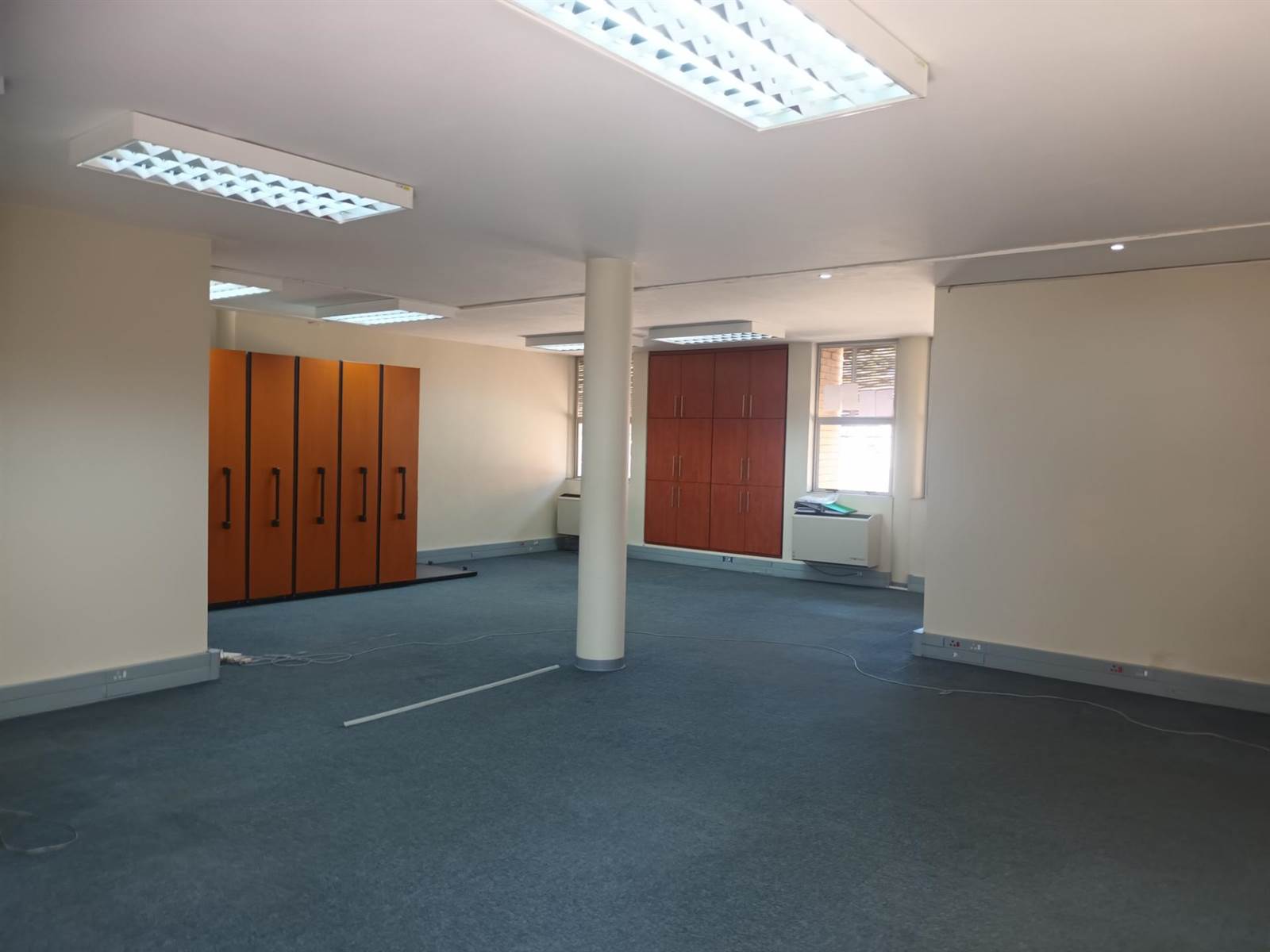 90  m² Commercial space in Lynnwood Glen photo number 3