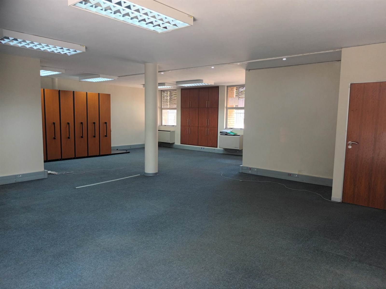 90  m² Commercial space in Lynnwood Glen photo number 13