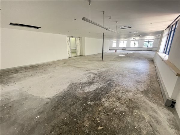 420  m² Commercial space in Rosebank