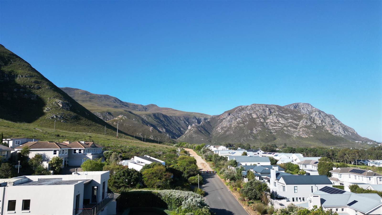 808 m² Land available in Hermanus Heights photo number 21