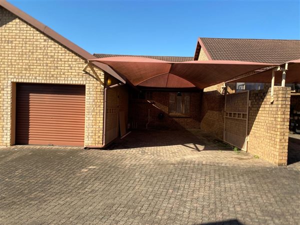 2 Bedroom Townhouse 2 Bedroom Townhouse