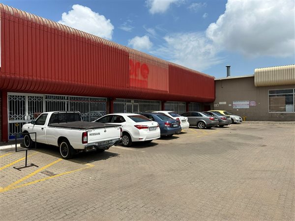 921  m² Commercial space in Polokwane Central