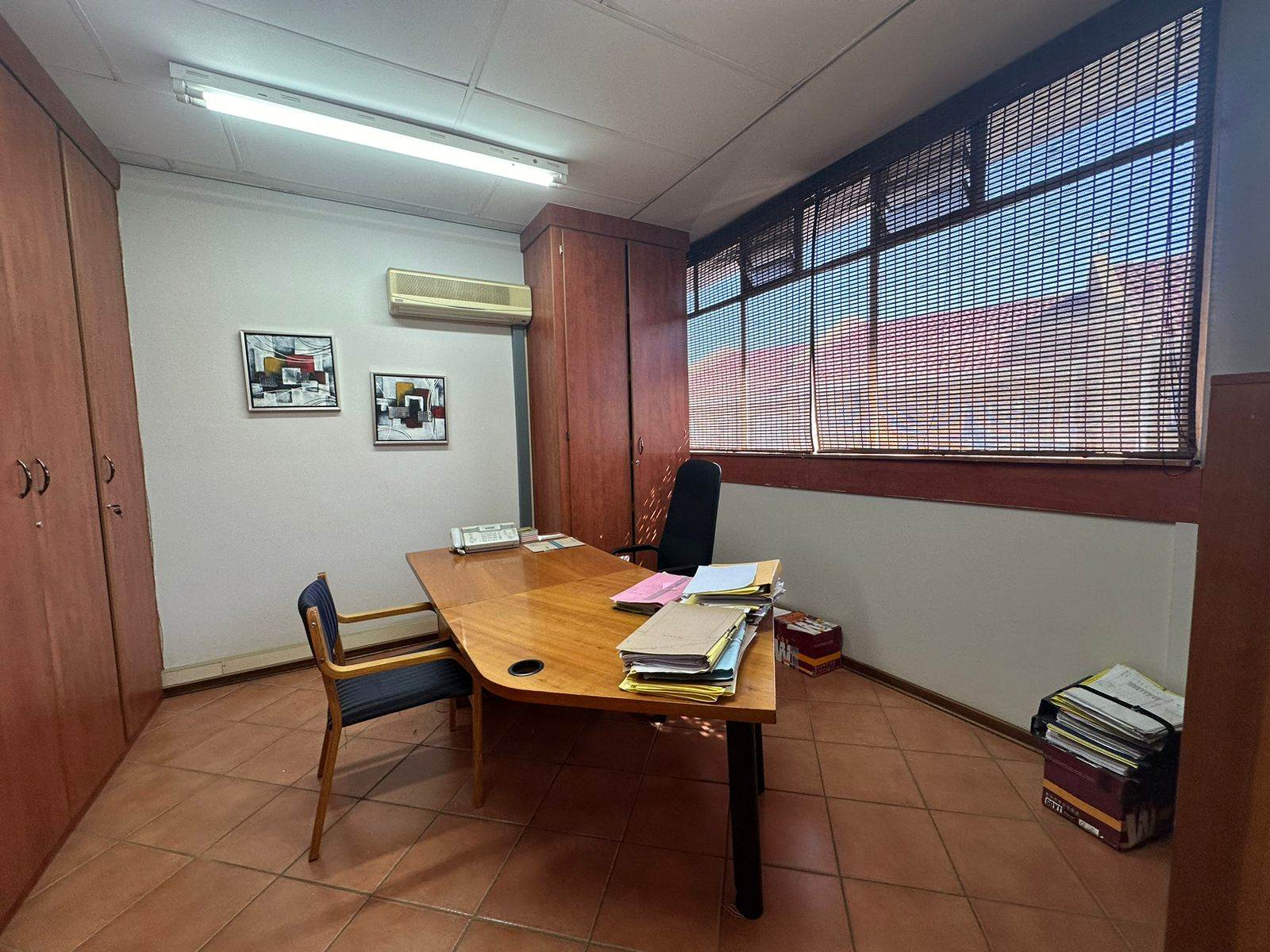 194  m² Commercial space in Rustenburg Central photo number 8