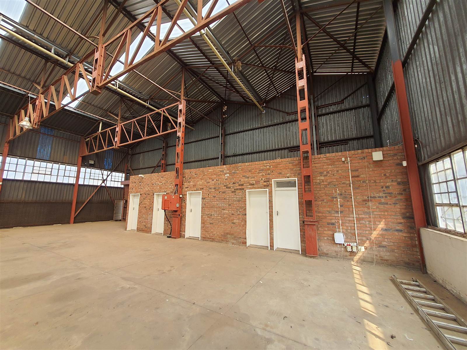 9600  m² Industrial space in Benrose photo number 28
