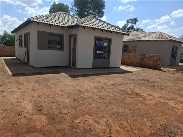 3 Bedroom Townhouse 3 Bedroom Townhouse