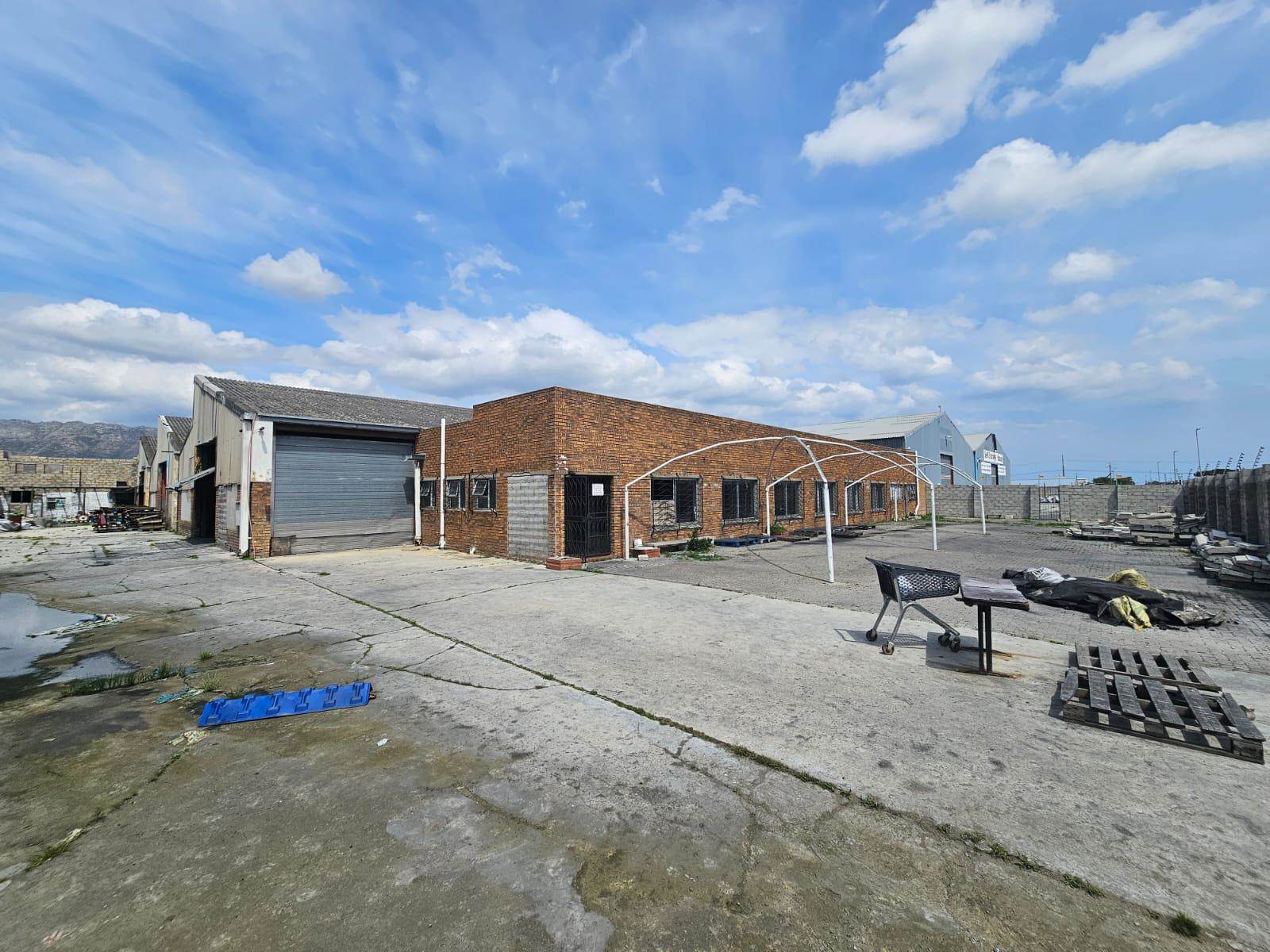 2141  m² Industrial space in Broadlands photo number 19