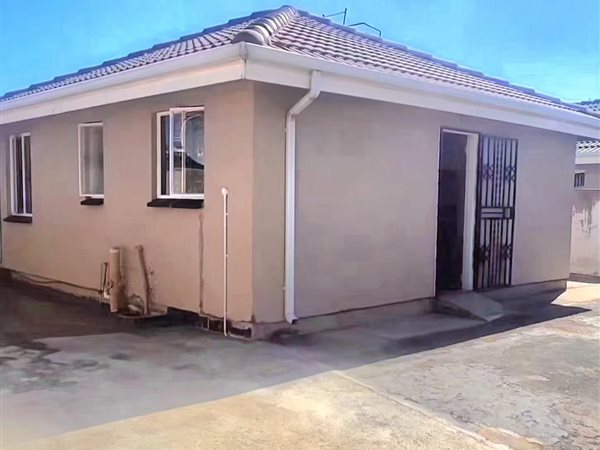 2 Bedroom House 2 Bedroom House