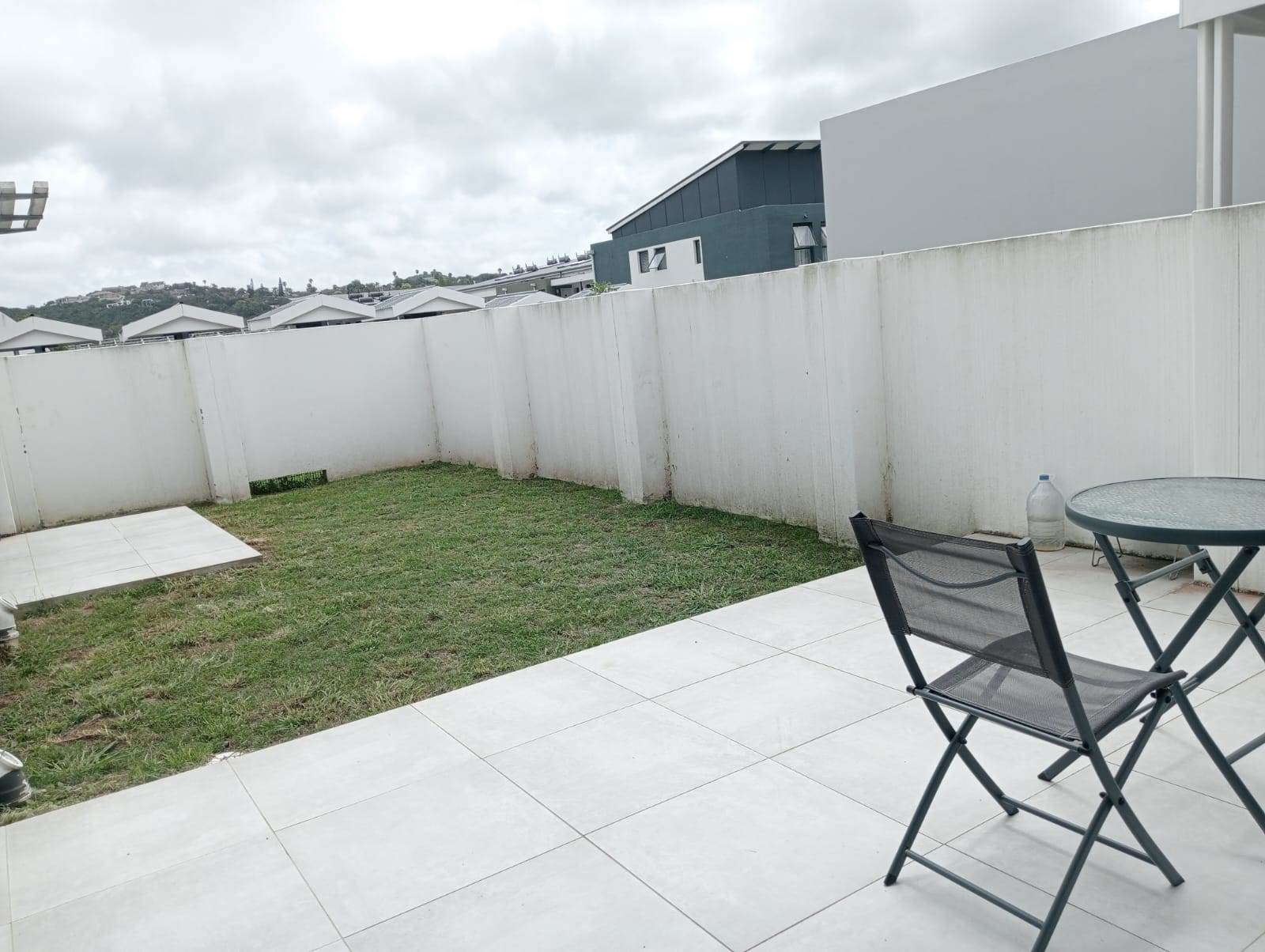 2 Bed Townhouse in Nahoon Valley Park photo number 6