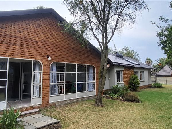 4 Bed House in Secunda