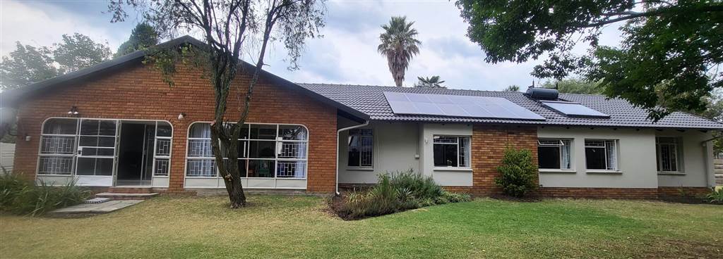 4 Bed House in Secunda photo number 7