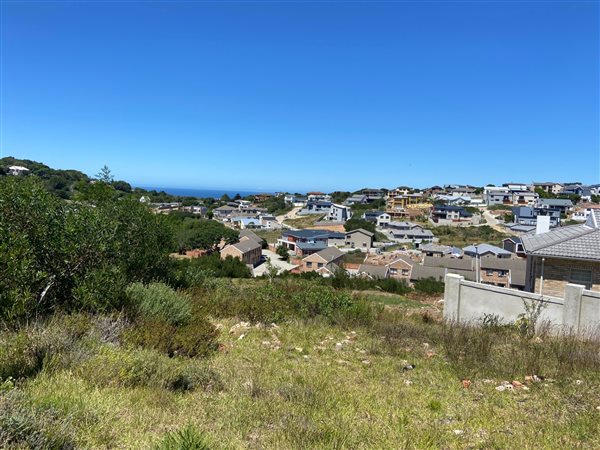 600 m² Land available in Lovemore Park