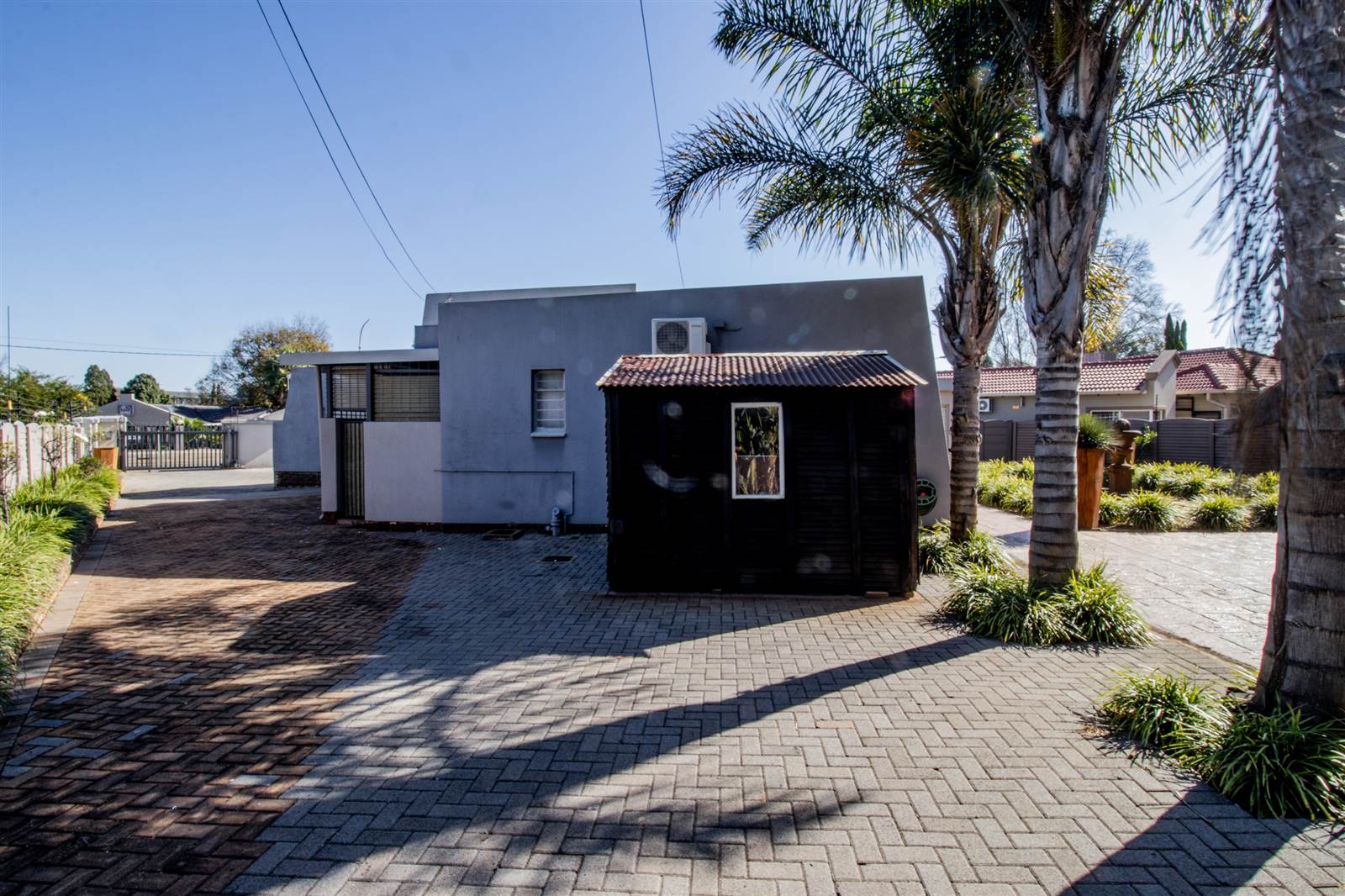 240  m² Commercial space in Doringkloof photo number 4