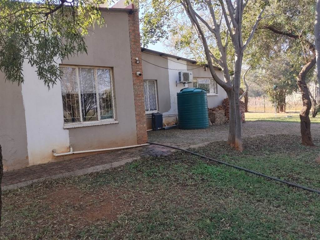 9388 m² Farm in Syferfontein photo number 21