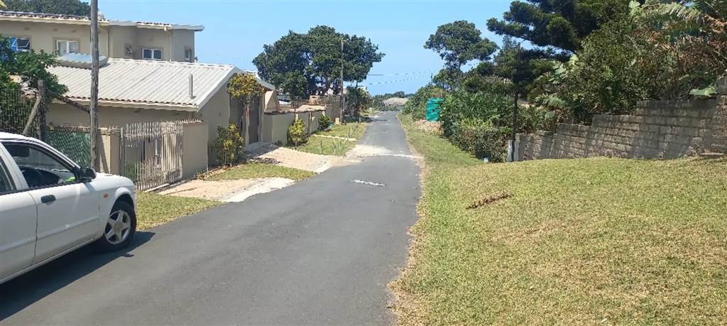 2873 m² Land available in Umtentweni photo number 8