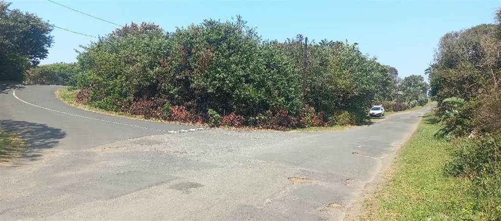 2873 m² Land available in Umtentweni photo number 2