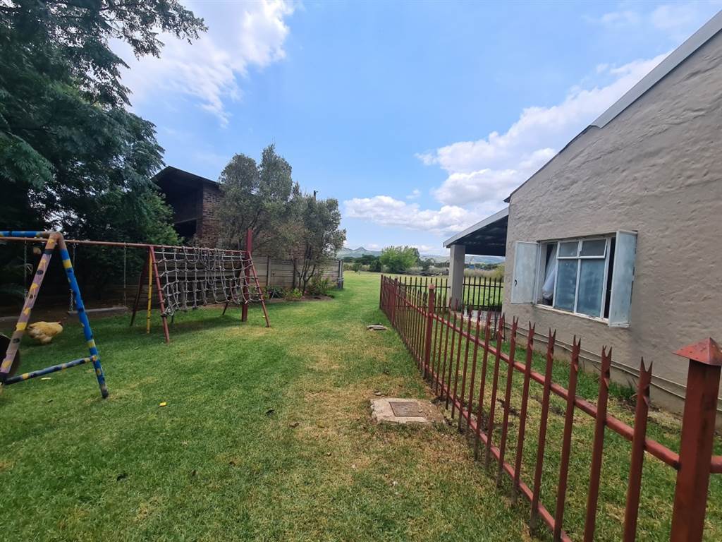 4.3 ha Smallholding in Lydenburg photo number 13
