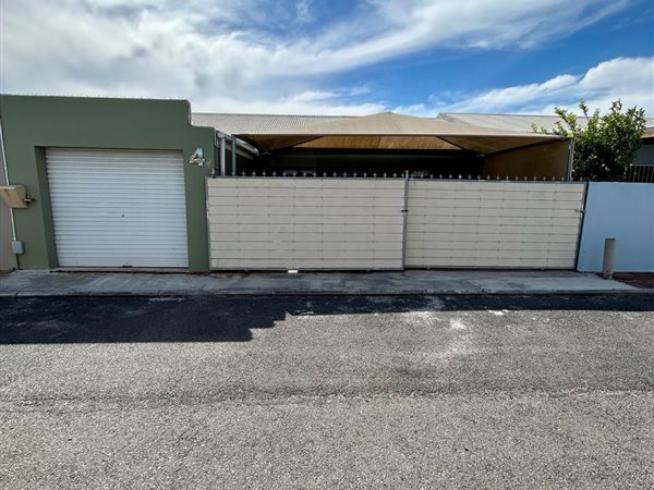 2 Bedroom House 2 Bedroom House